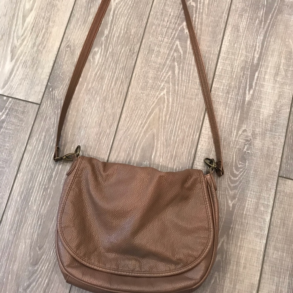 **SOLD** American eagle cross body